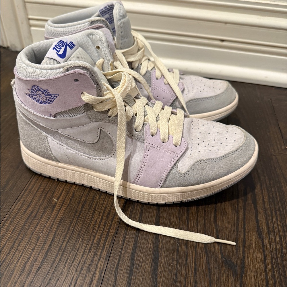 Nike Women's High-Top Sneakers in Lavender, Light Gray & Cream